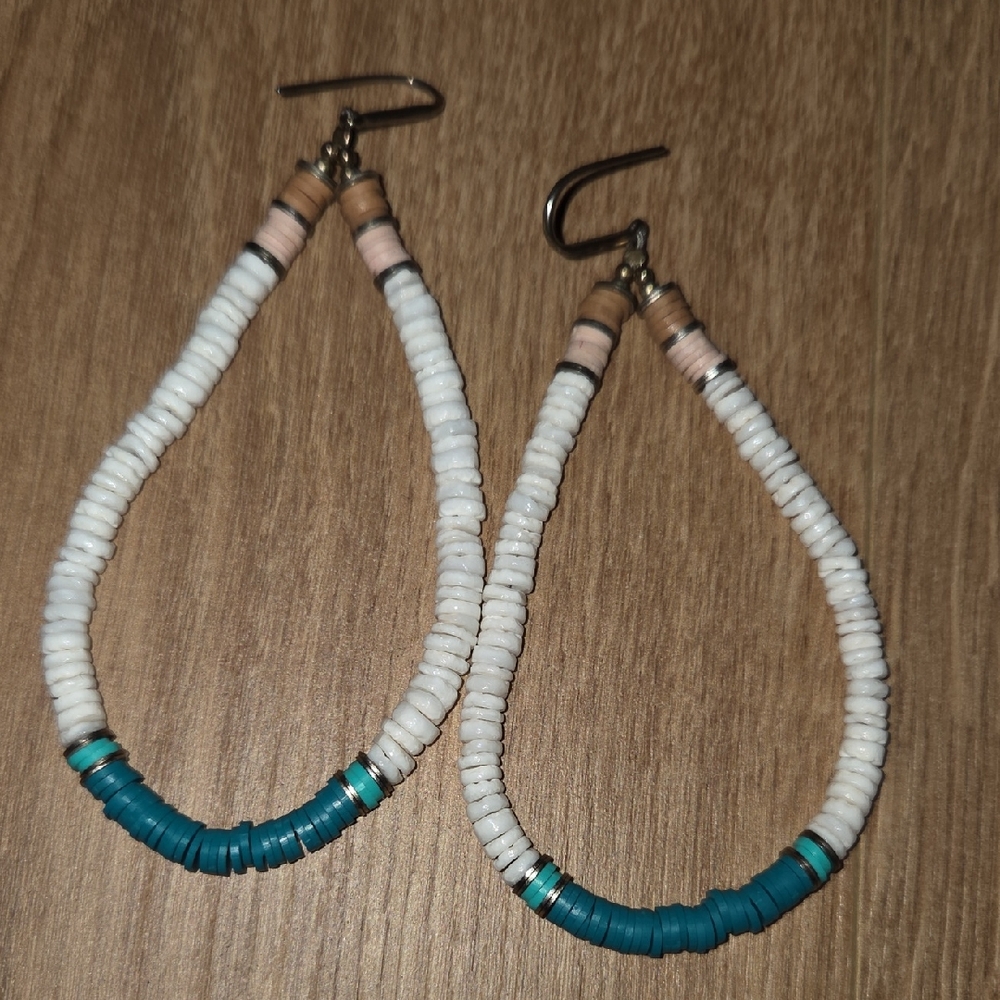 NWOT Isabel Marant White and Teal Beaded Earrings - Picture 8 of 8